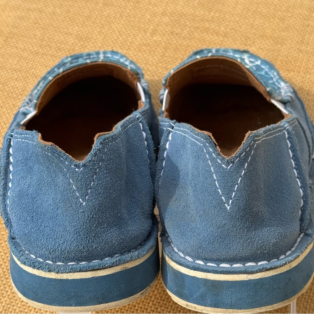 Ariat Blue Suede Slip-On Loafers US 9M Western Casual Comfort Shoes EU 40 - Picture 4 of 8